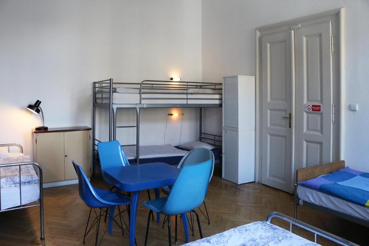 Hostel Lipa Prag Dış mekan fotoğraf